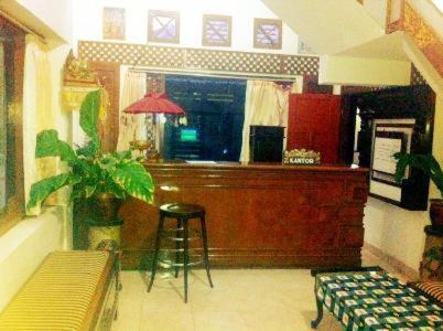 Hotel Sentral Buleleng  Екстер'єр фото
