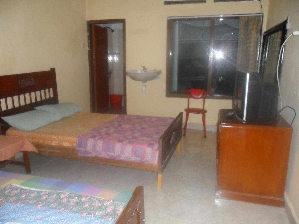 Hotel Sentral Buleleng  Екстер'єр фото