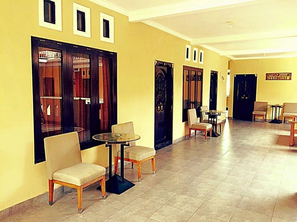 Hotel Sentral Buleleng  Екстер'єр фото