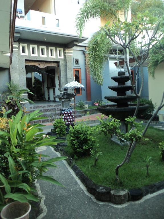 Hotel Sentral Buleleng  Номер фото