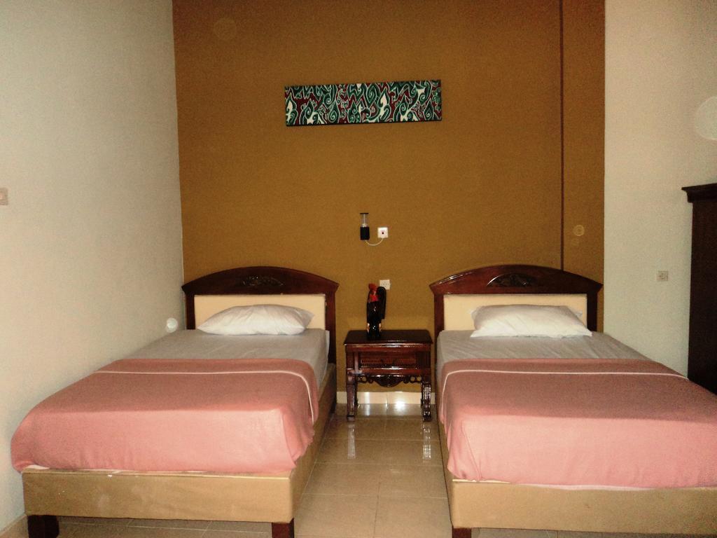 Hotel Sentral Buleleng  Номер фото