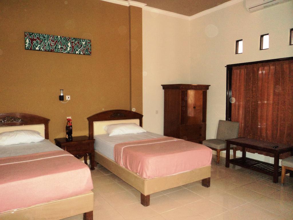 Hotel Sentral Buleleng  Номер фото